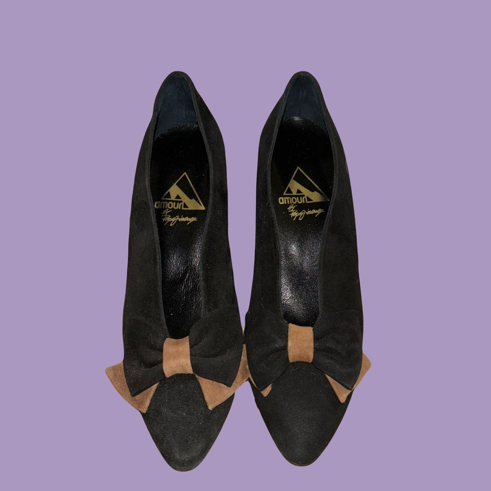 Vintage Black and Tan Women's heels